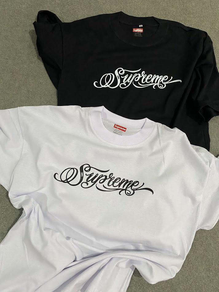 Camiseta Supreme - Signature