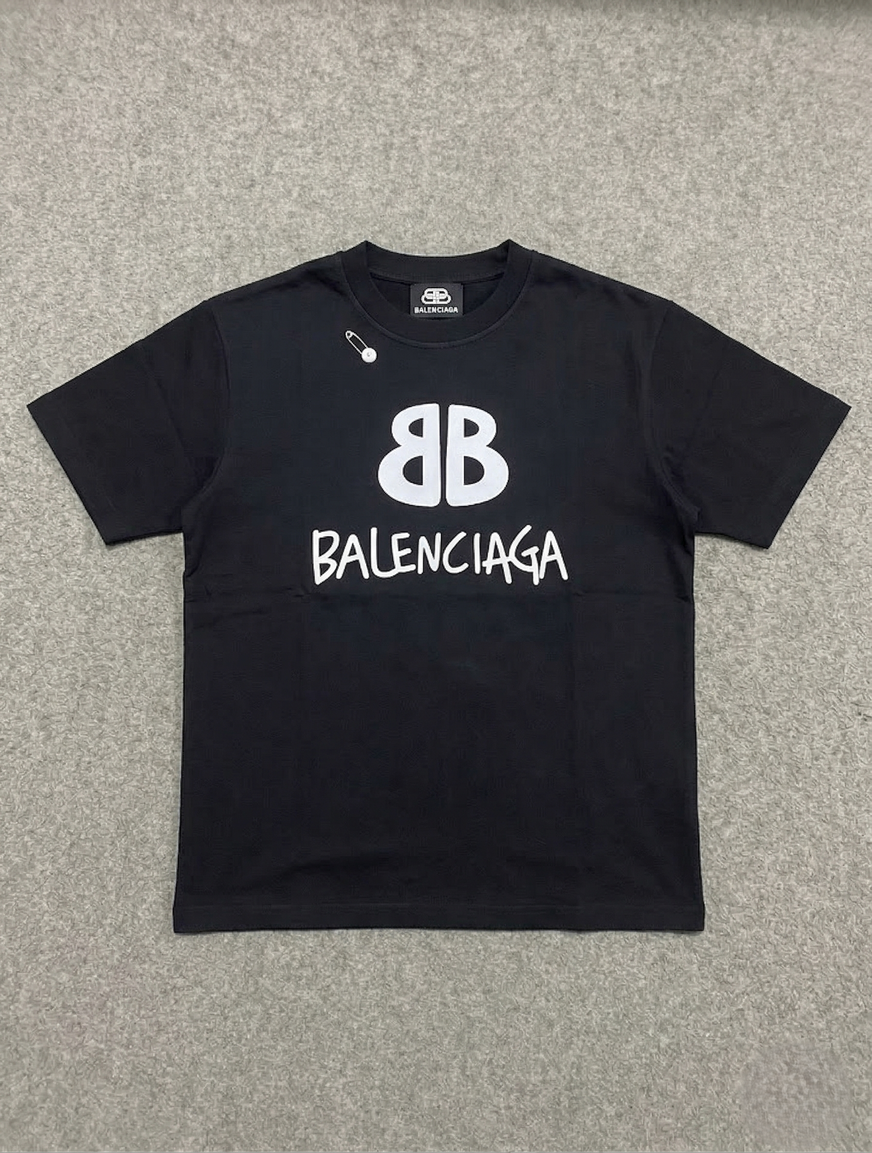 Camisetas Balenciaga - Clean