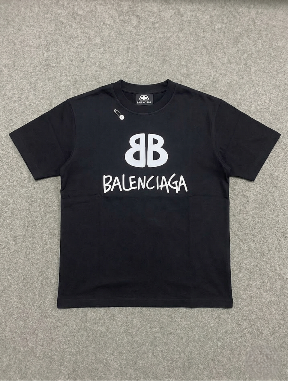 Camisetas Balenciaga - Clean