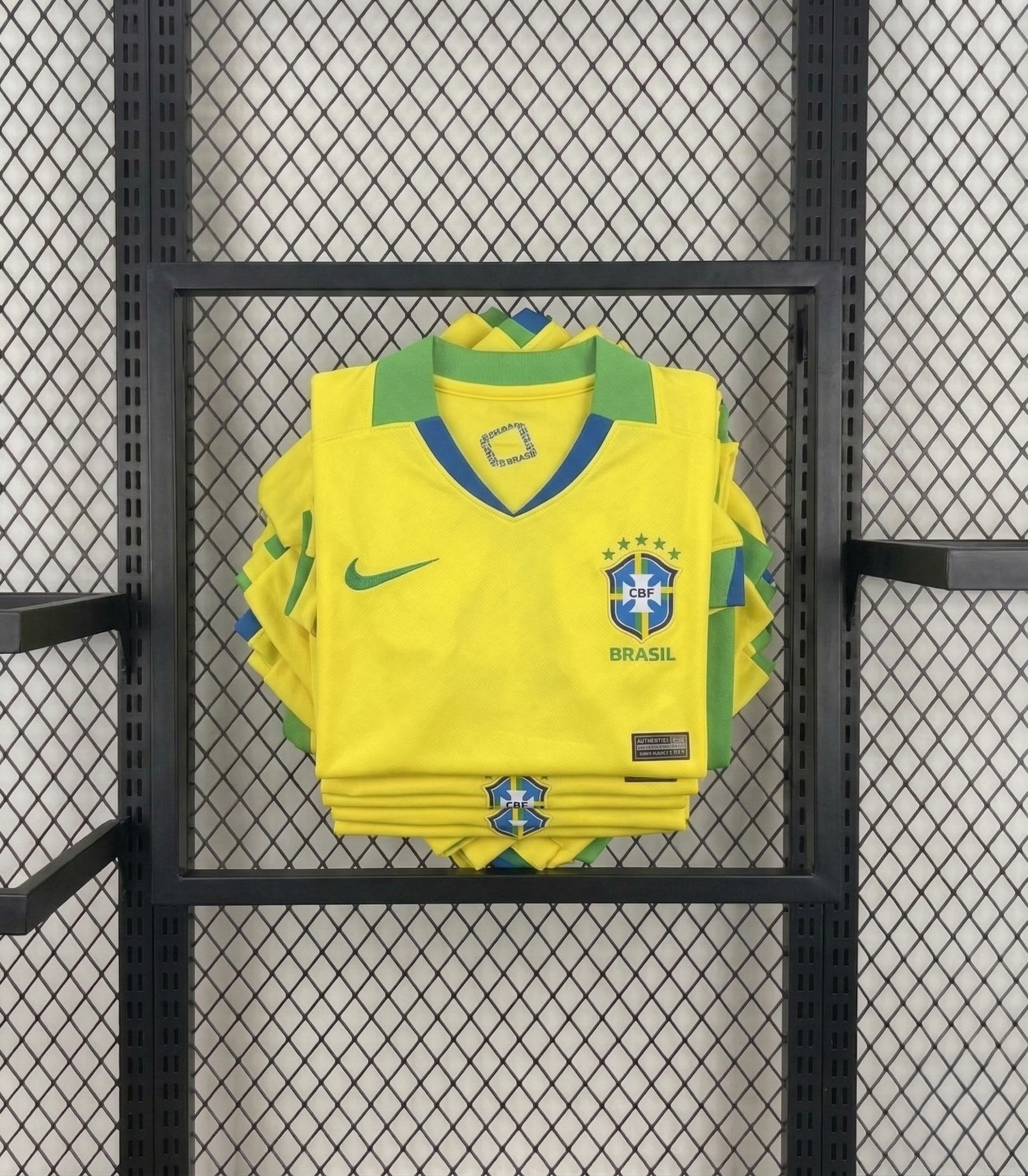 Camiseta Seleção Brasileira - Polo Amarela