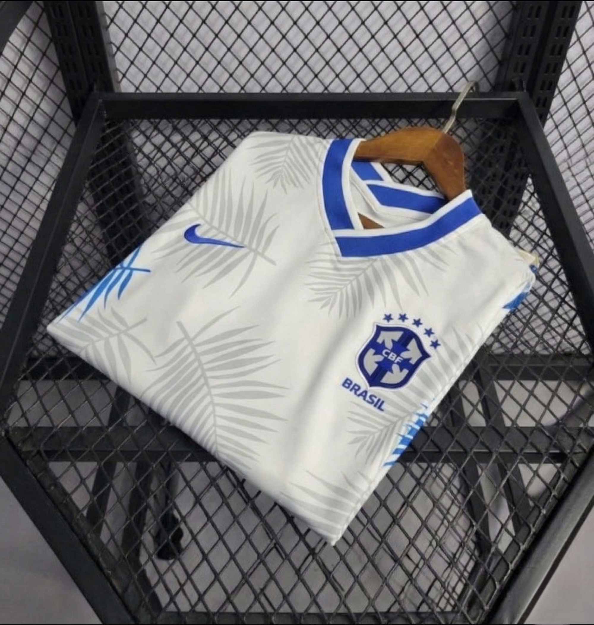 Camiseta Seleção Brasileira - Branco