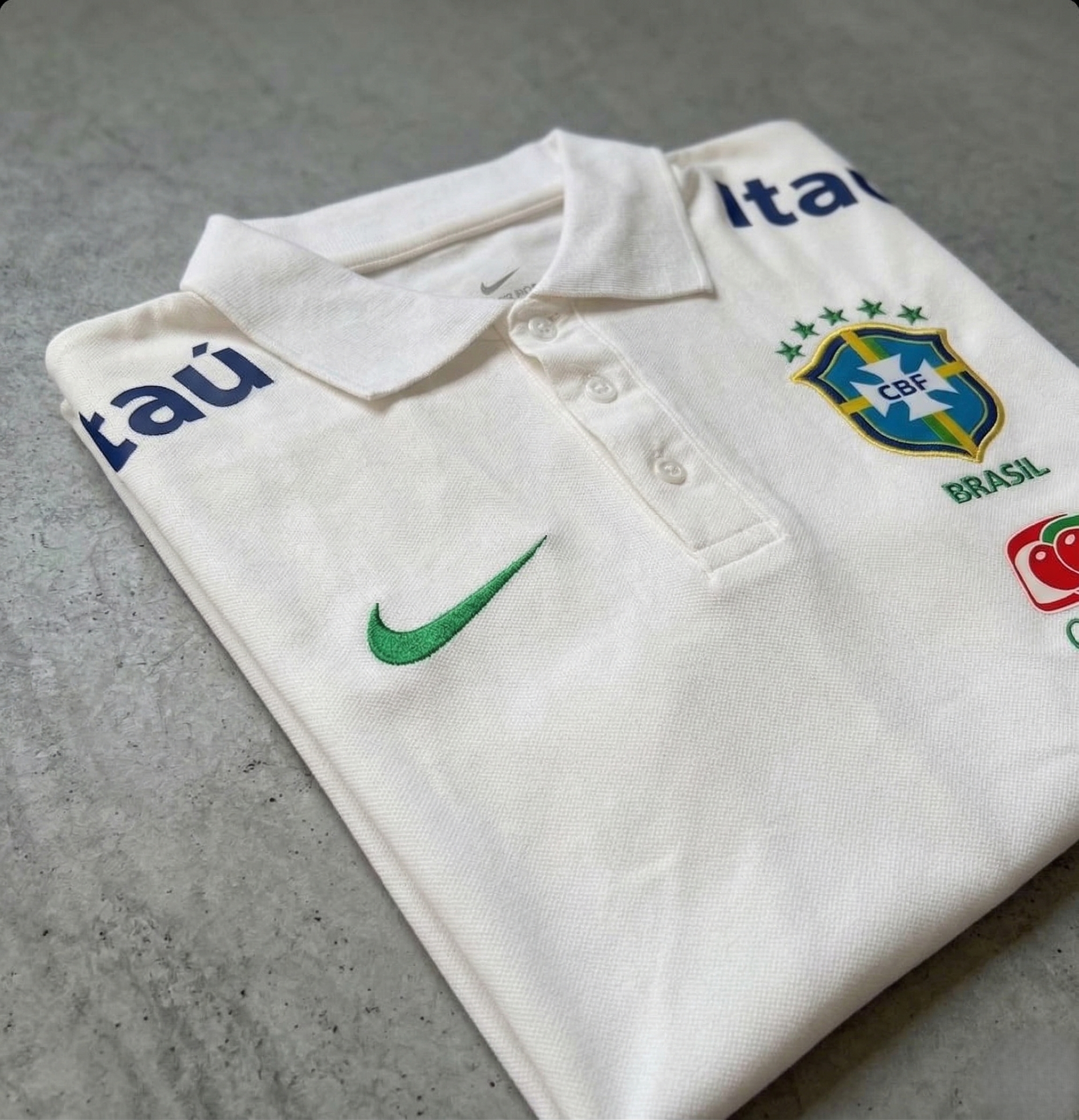 Camiseta Seleção Brasileira - Polo Branca