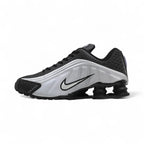 Nike Shox R4