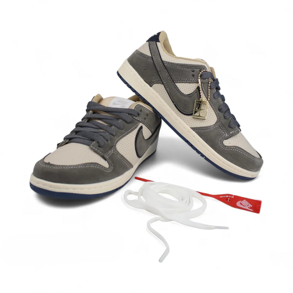 Nike Dunk Low (Cinza/Bege)