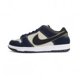 Nike Dunk Low - Edição Exclusiva
